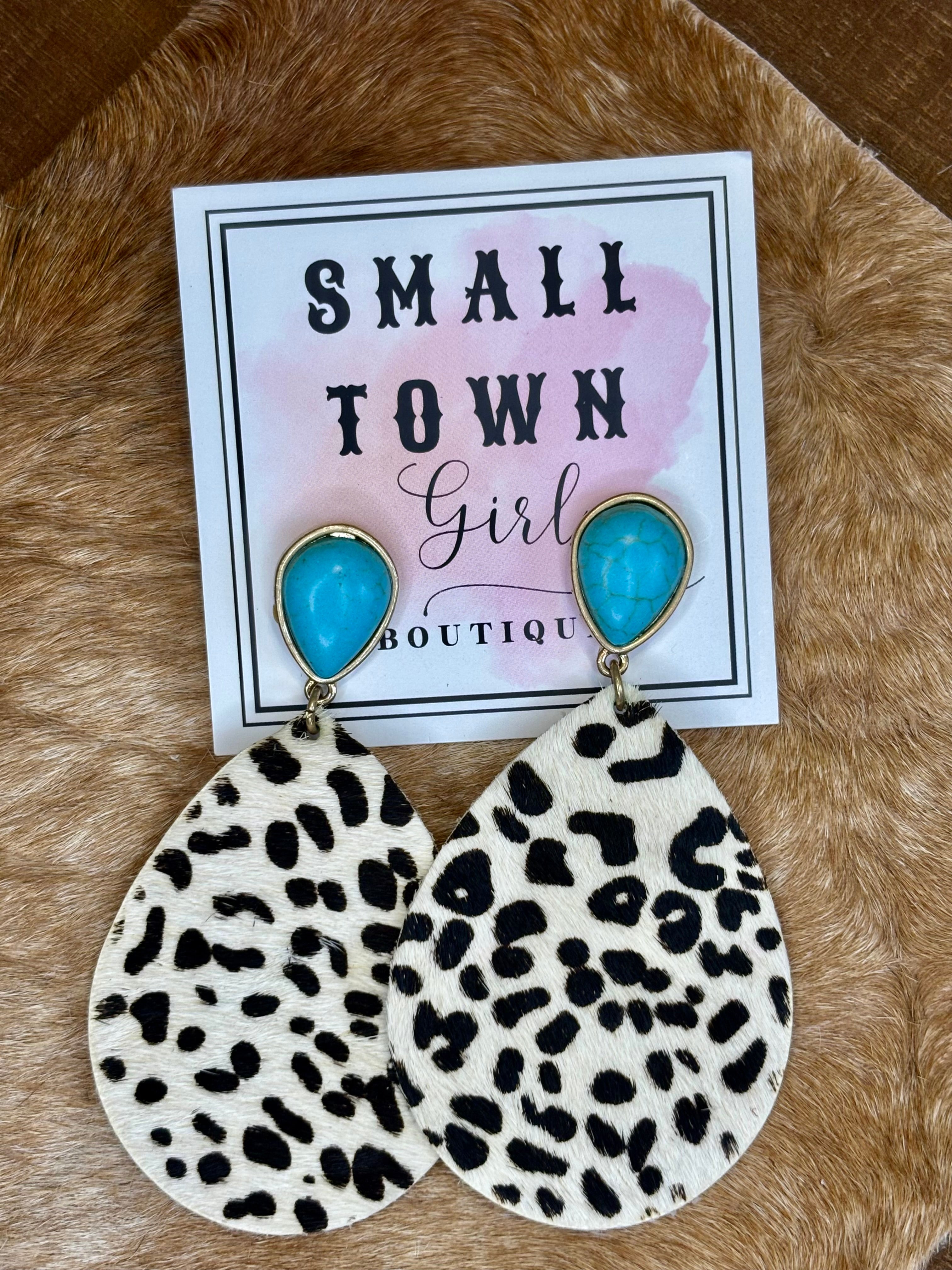 Dotted Teardrop Earrings